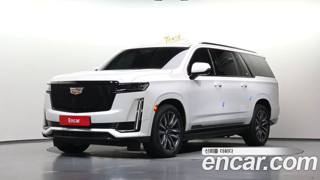 Cadillac Escalade 2023 — photo 1