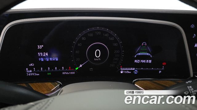Cadillac Escalade 2023 — photo 8