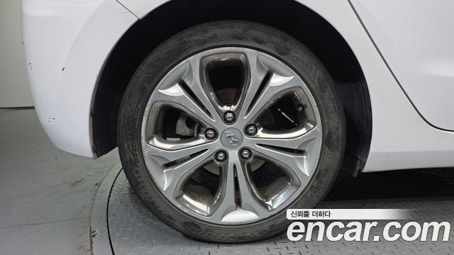 Hyundai i30 2014 — photo 5