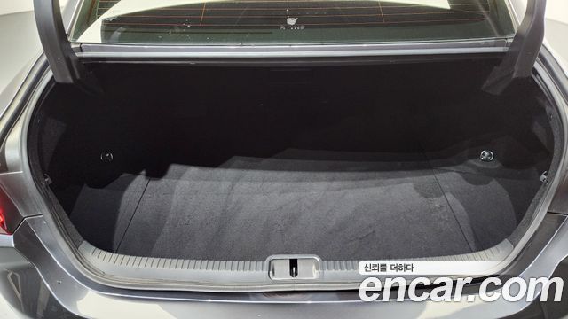 Lexus ES 2023 — photo 26