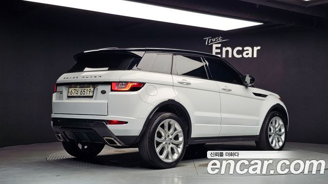 Land Rover Range Rover Evoque 2018 — photo 2
