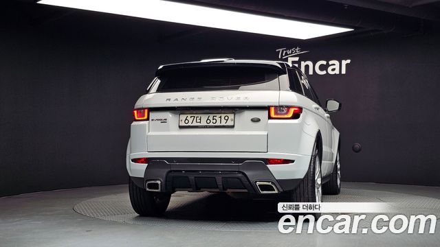 Land Rover Range Rover Evoque 2018 — photo 4