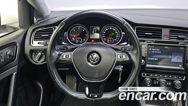 Volkswagen Golf 2015 — photo 13