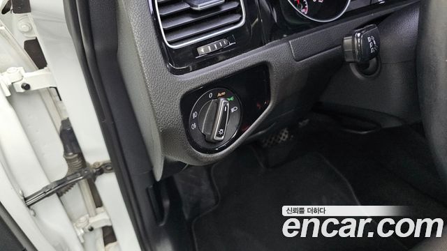 Volkswagen Golf 2015 — photo 18