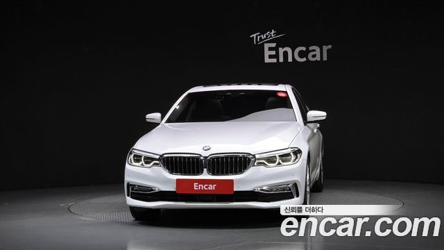 BMW 5-Series 2018 — photo 3