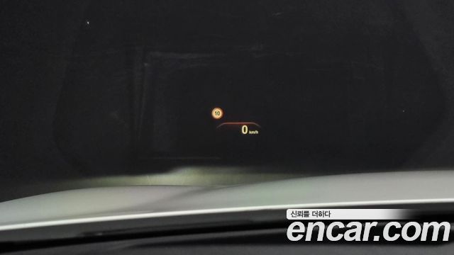 BMW 5-Series 2018 — photo 14