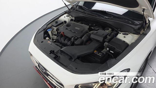 Hyundai Grandeur 2017 — photo 6