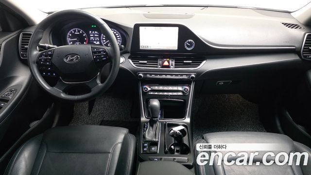 Hyundai Grandeur 2017 — photo 7