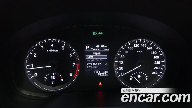 Hyundai Grandeur 2017 — photo 16