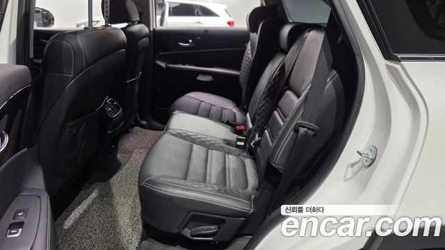 Kia Sorento 2018 — photo 17