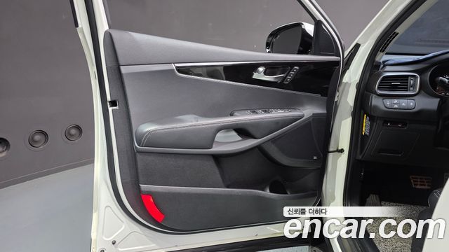 Kia Sorento 2018 — photo 14