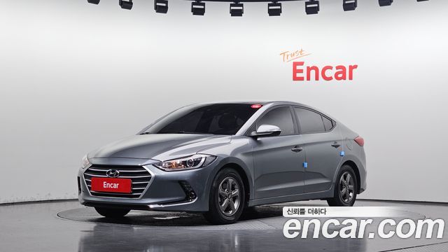 Hyundai AVANTE 2017 — photo 1