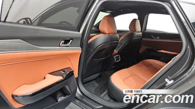Kia K5 2024 — photo 16
