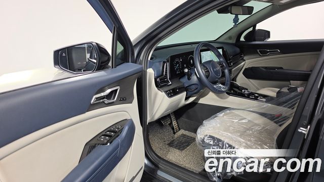 Kia Sportage 2023 — photo 10