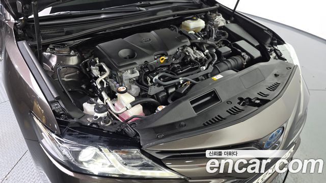 Toyota Camry 2019 — photo 6