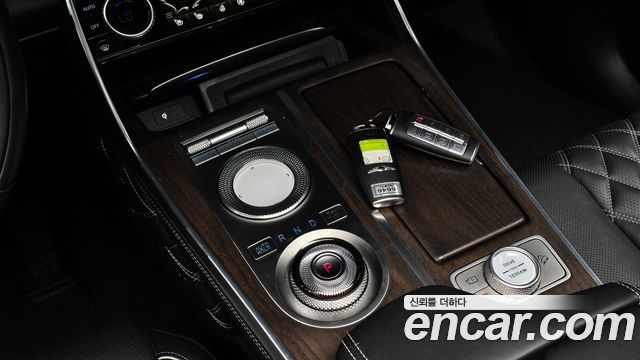 Genesis GV80 2022 — photo 12