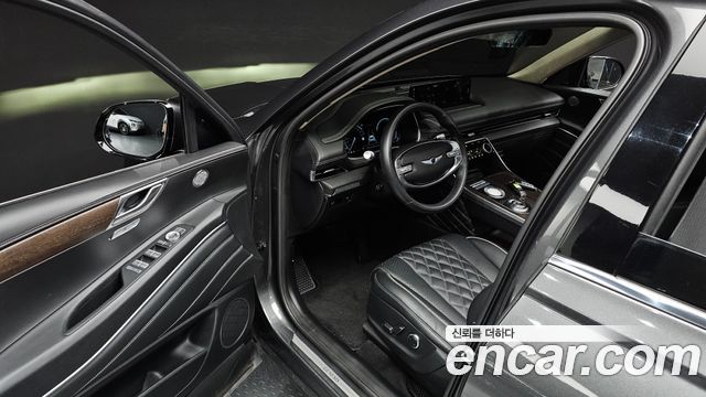 Genesis GV80 2022 — photo 17