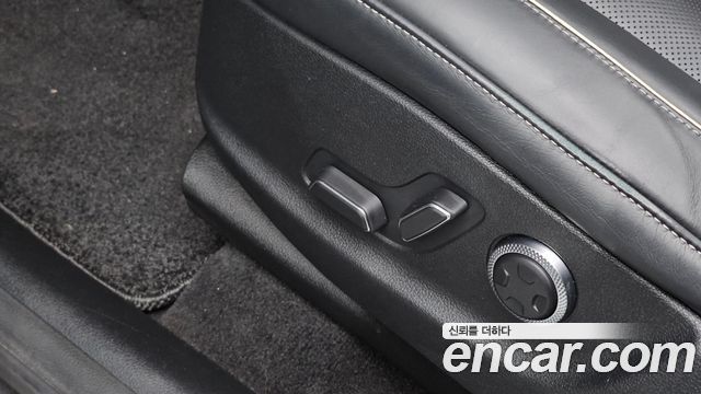 Genesis GV80 2022 — photo 33