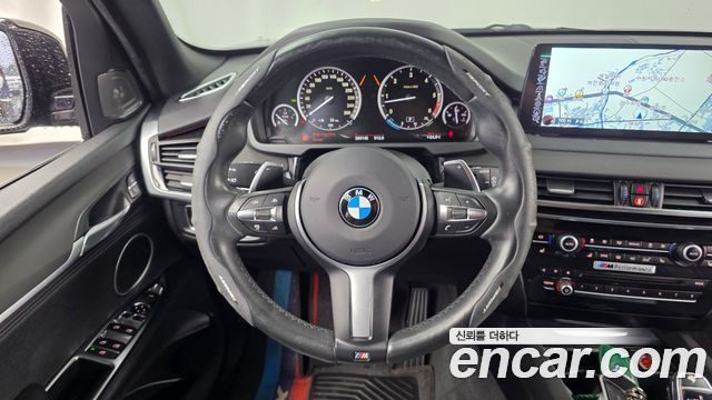 BMW X5 2014 — photo 13