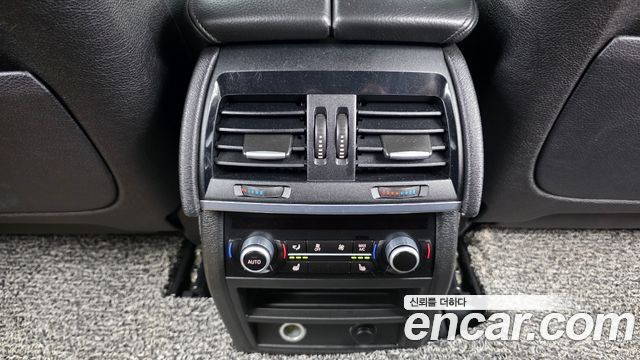 BMW X5 2014 — photo 18