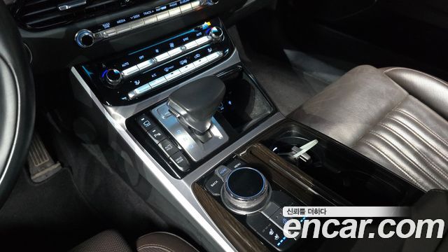 Genesis EQ900 2016 — photo 9
