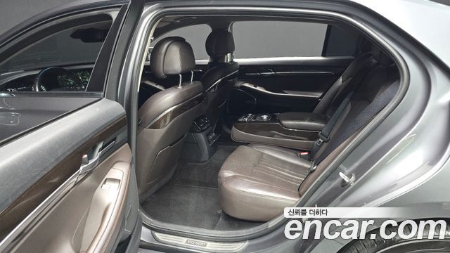 Genesis EQ900 2016 — photo 11