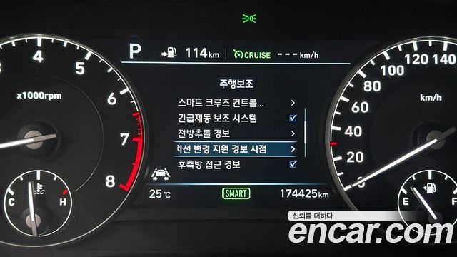 Genesis EQ900 2016 — photo 13