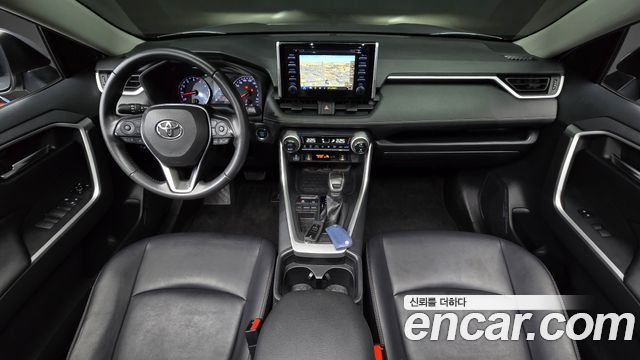 Toyota RAV4 2019 — photo 7