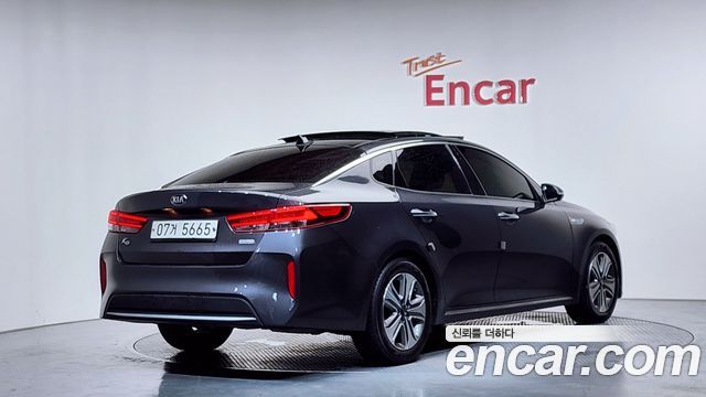 Kia K5 2018 — photo 2