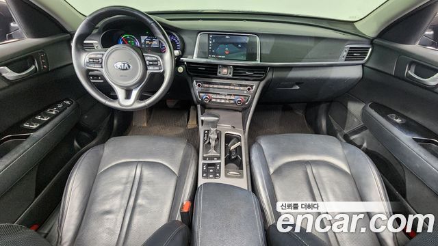 Kia K5 2018 — photo 10