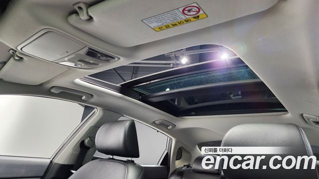 Kia K5 2018 — photo 24