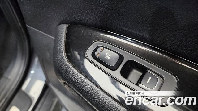Kia K5 2018 — photo 25