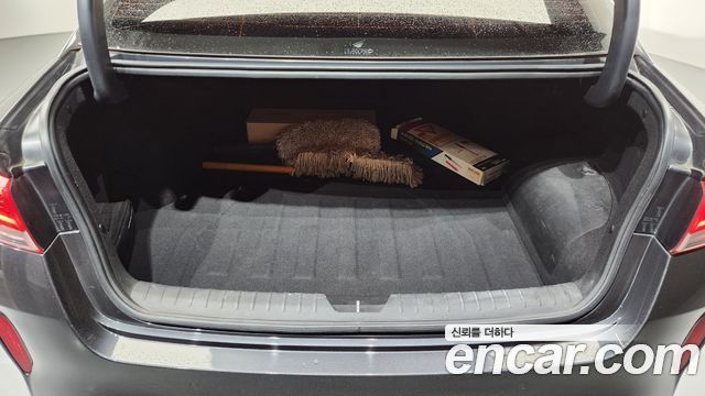 Kia K5 2018 — photo 26