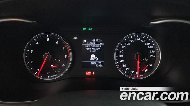 Genesis G70 2018 — photo 11