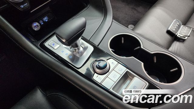 Genesis G70 2018 — photo 12