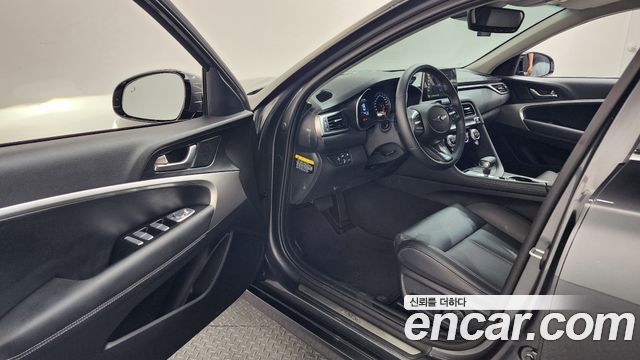 Genesis G70 2018 — photo 13