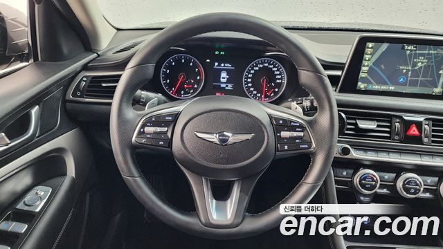 Genesis G70 2018 — photo 19