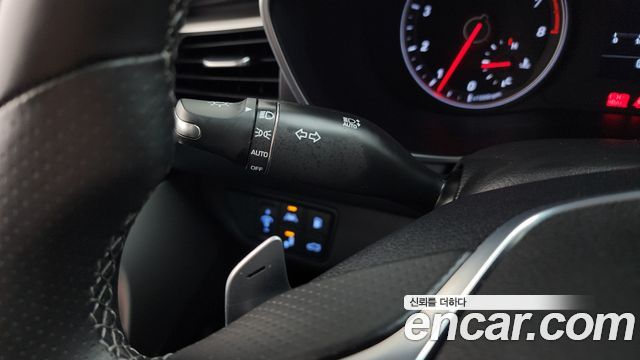Genesis G70 2018 — photo 30