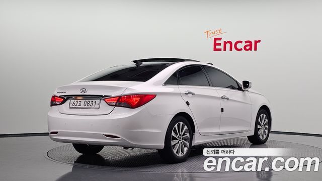 Hyundai Sonata 2013 — photo 2