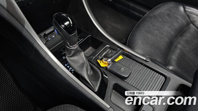 Hyundai Sonata 2013 — photo 12