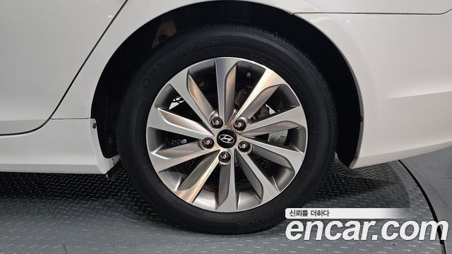 Hyundai Sonata 2013 — photo 7