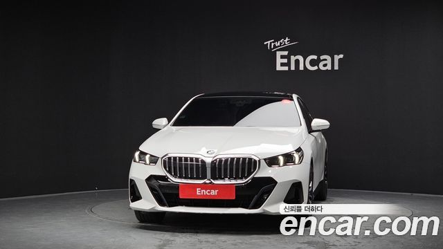 BMW 5-Series 2024 — photo 3