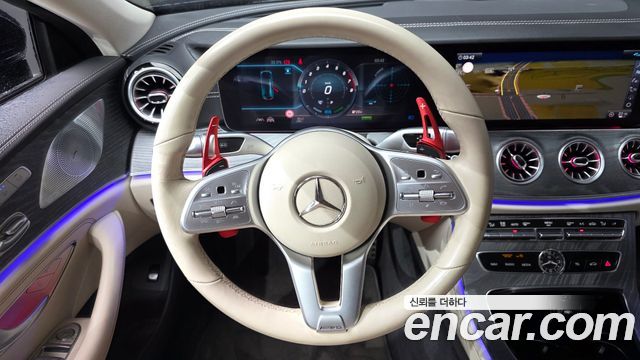 Mercedes-Benz CLS-Class 2020 — photo 13