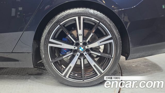 BMW 5-Series 2024 — photo 7