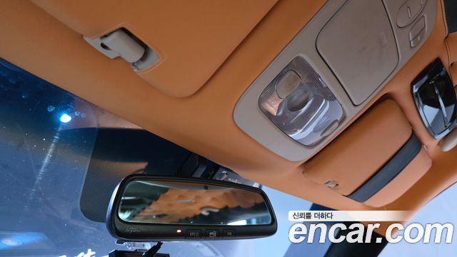 Kia Canival 2013 — photo 19