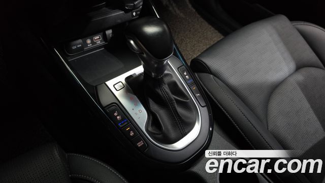 Kia K3 2019 — photo 12