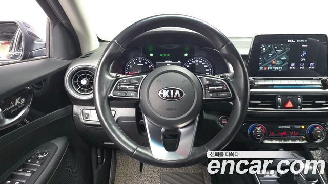 Kia K3 2019 — photo 19