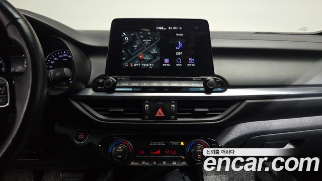 Kia K3 2019 — photo 20