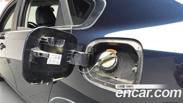 Kia K3 2019 — photo 27