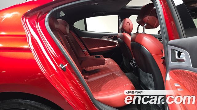 Genesis G70 2021 — photo 18